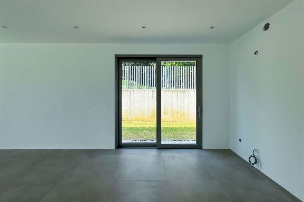 Villa Moderna con Piscina e Giardino a Gravesano - Bild 7