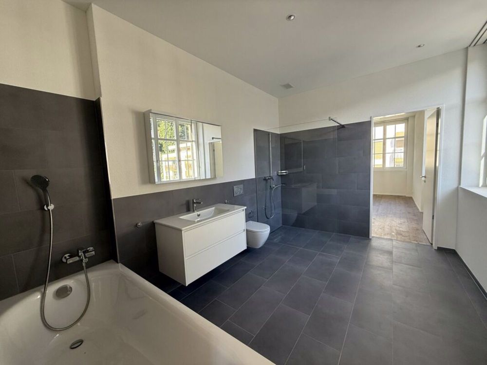 Moderne Loft-Wohnung in ehemaligem Fabrikgebäude - Bild 5