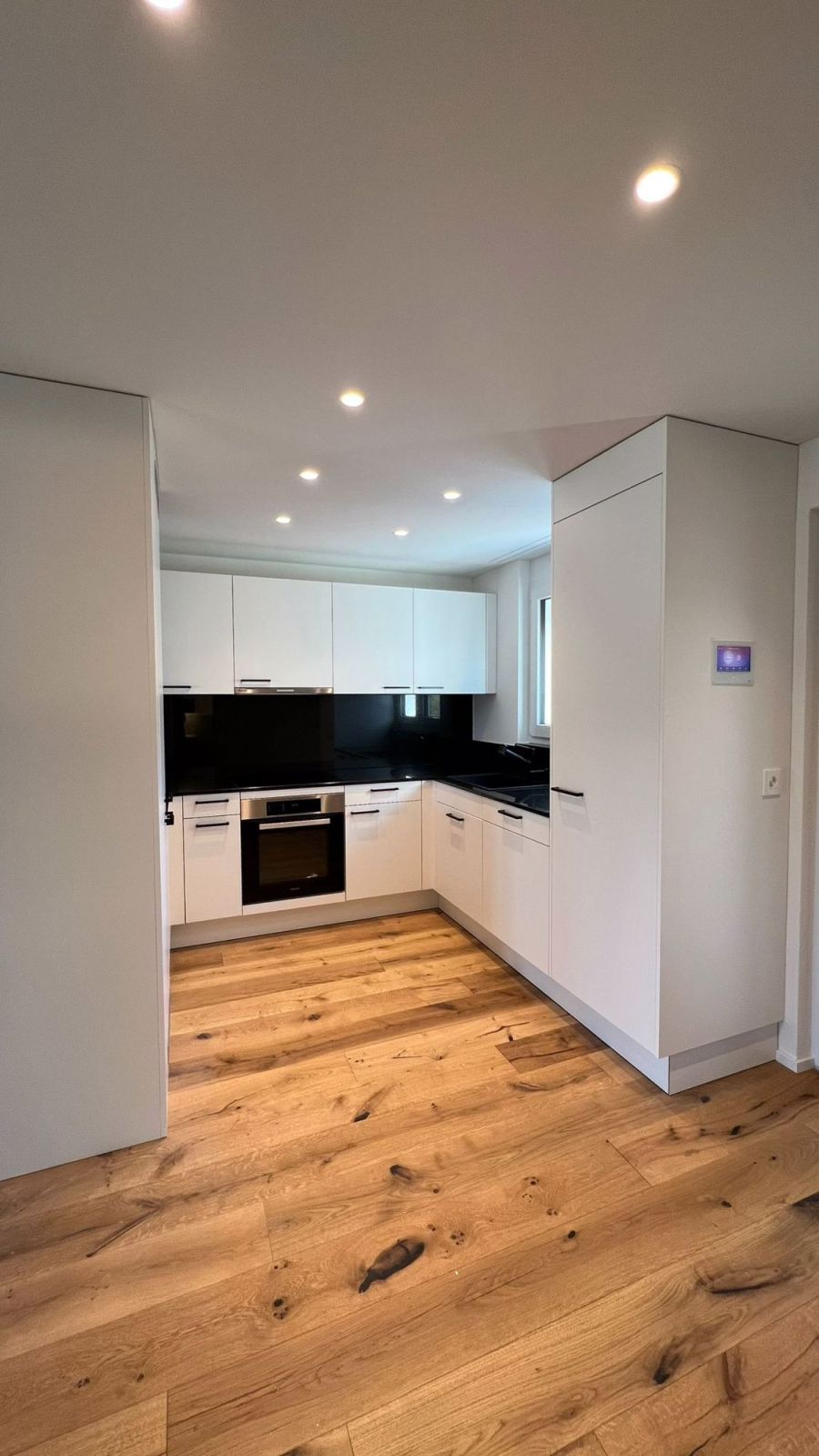 Modernes Doppeleinfamilienhaus in Untereggen - Bild 10