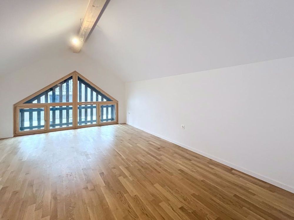 Attique Duplex de 120m2 - CHAMBRE 1ER