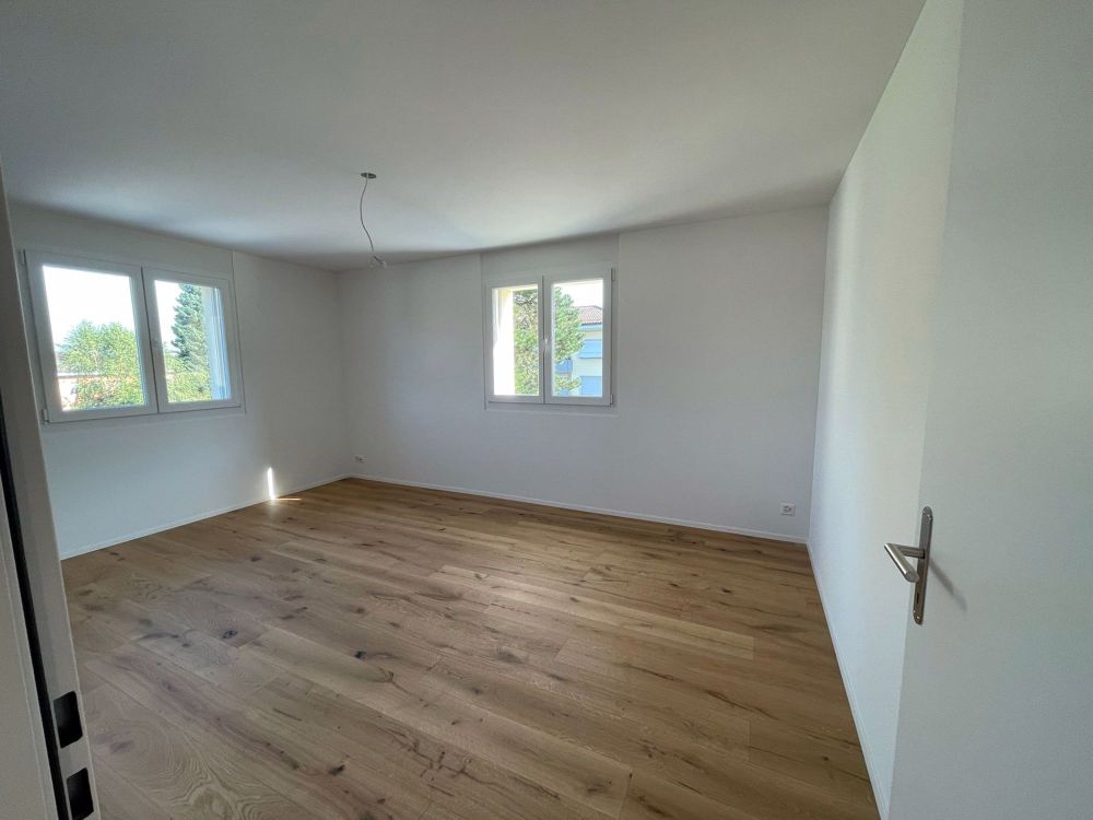Grosszügige 4.5 Zimmerwohnung an ruhiger Lage in Kloten - Bild 10