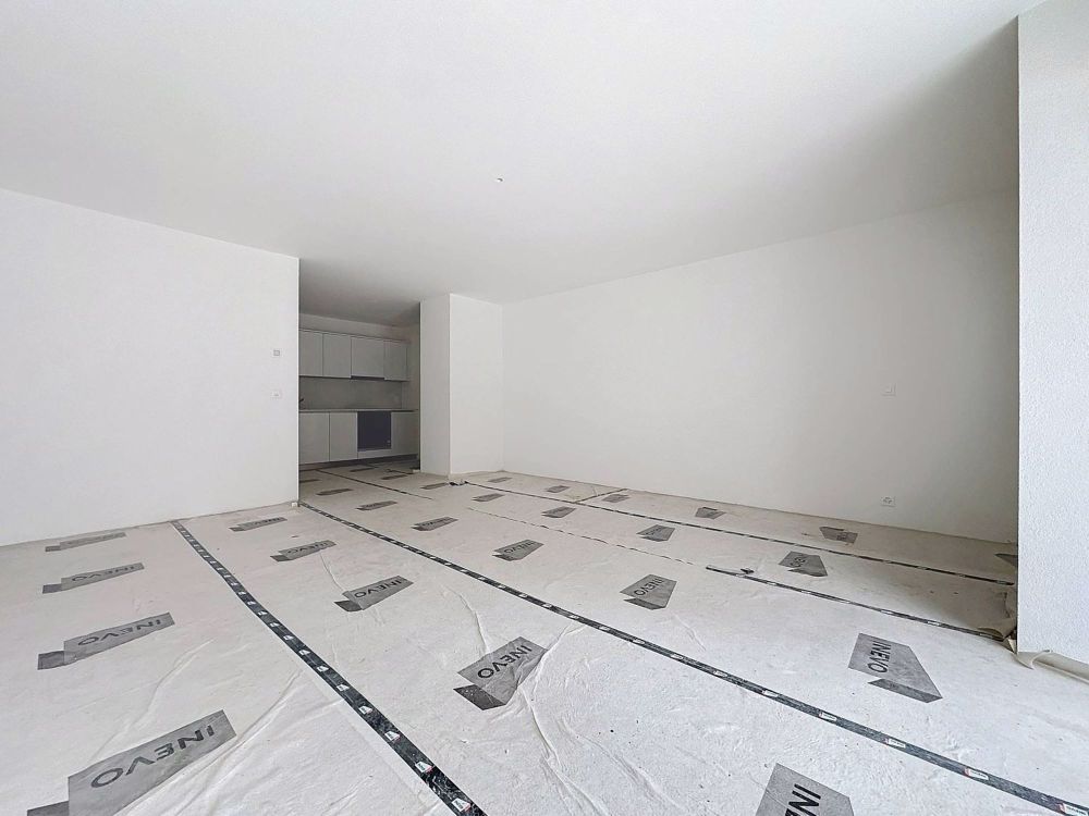 Studio neu mit überdachter Terrasse und Garten - Bild 2