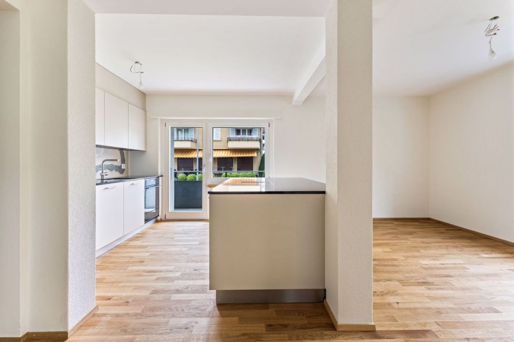 Erstbezug nach Renovation - 3.5-Zimmerwohnung im Hochparterre - Bild 3