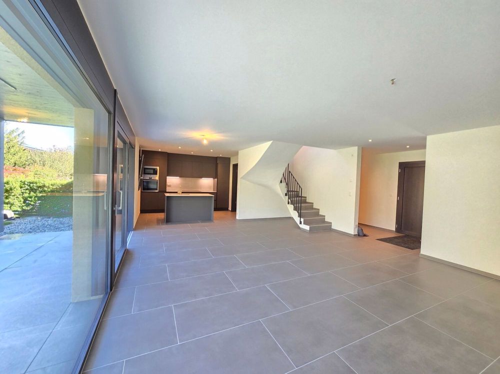 Neue Reihenhaus / 199 m2 und 847 m3 / Martigny / Ref. 10242565 - Bild 2