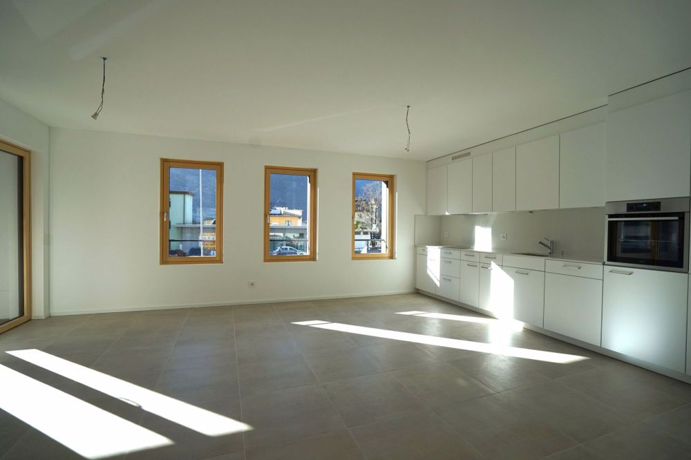Wunderschöne 3,5-Zimmer-Neubau - Bild 1