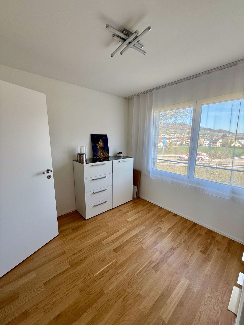4.5-Zimmer Wohnung mit schönem Ausblick. - Bild 10