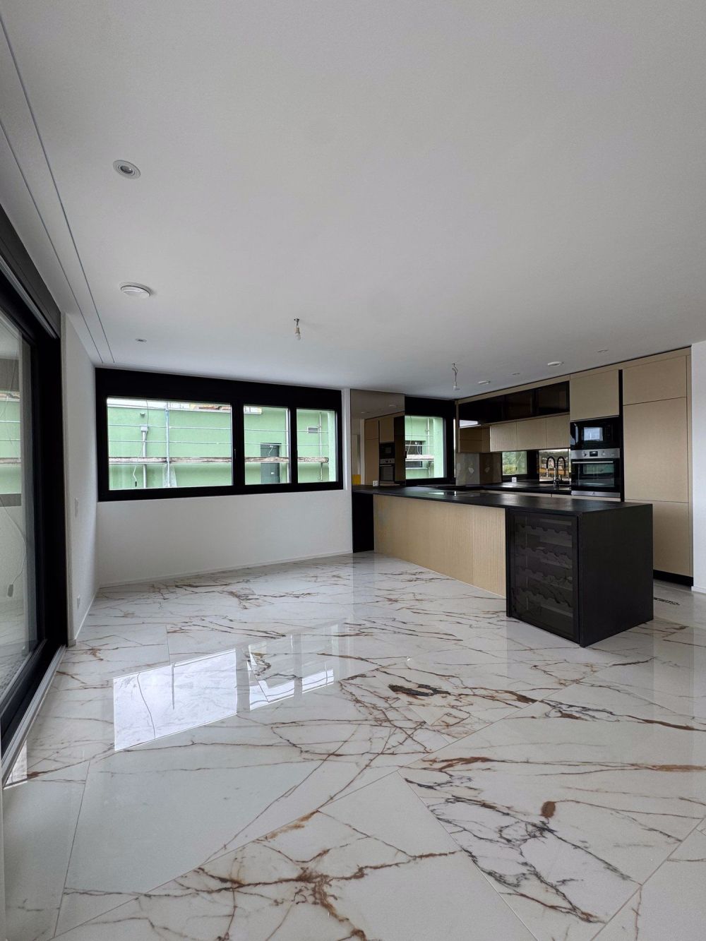 Neubau 2025 - Exklusive 4.5-Zimmer-Terrassenwohnung in Umiken - Bild 7