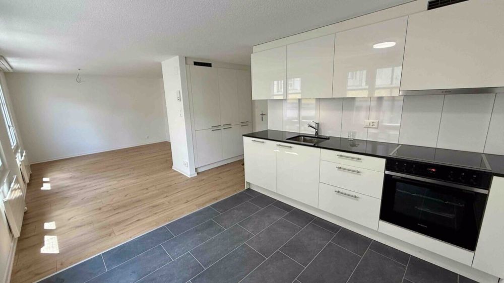 Gemütliche neurenovierte 1.5-Zimmerwohnung im Stadtzentrum - Bild 3