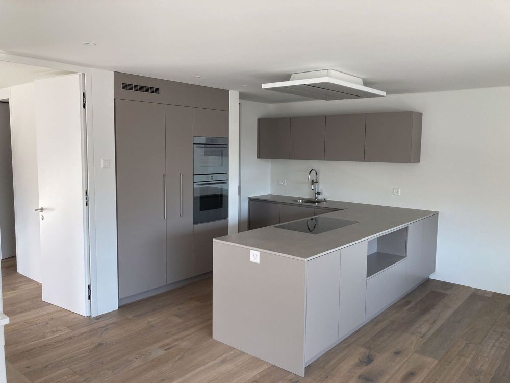 Appartamento Duplex con giardino e posteggi - Bild 2