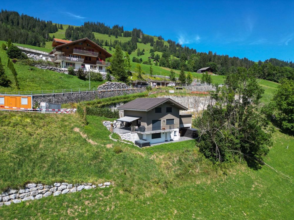 Neubau Duplex-Zweitwohnung im Eggetli - Bild 4