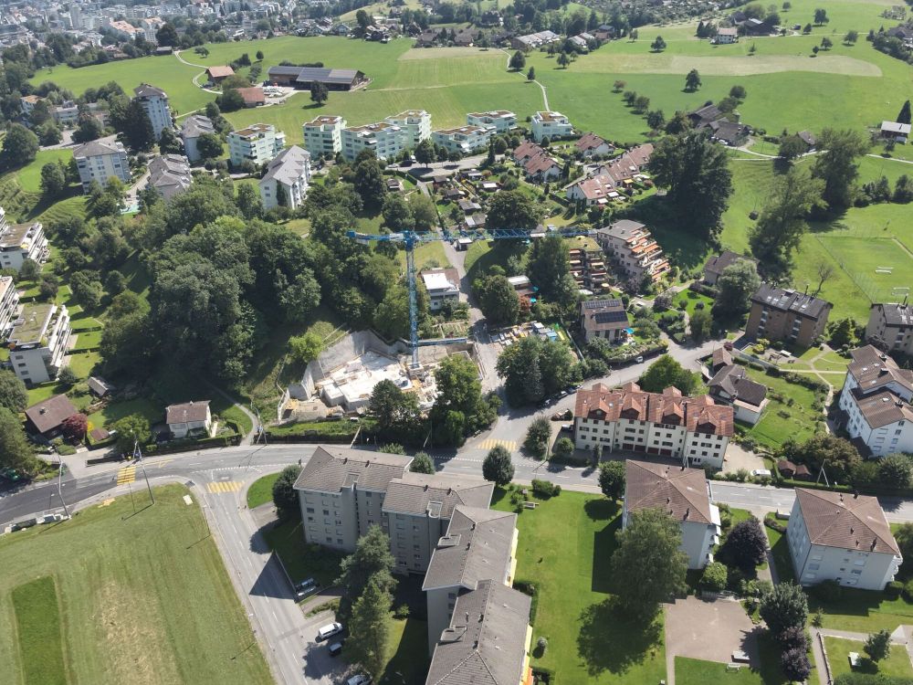 LETZTE WOHNUNG: Willkommen im familienfreundlichen Kriens-Obernau - Stadtnah im Grünen - Bild 2