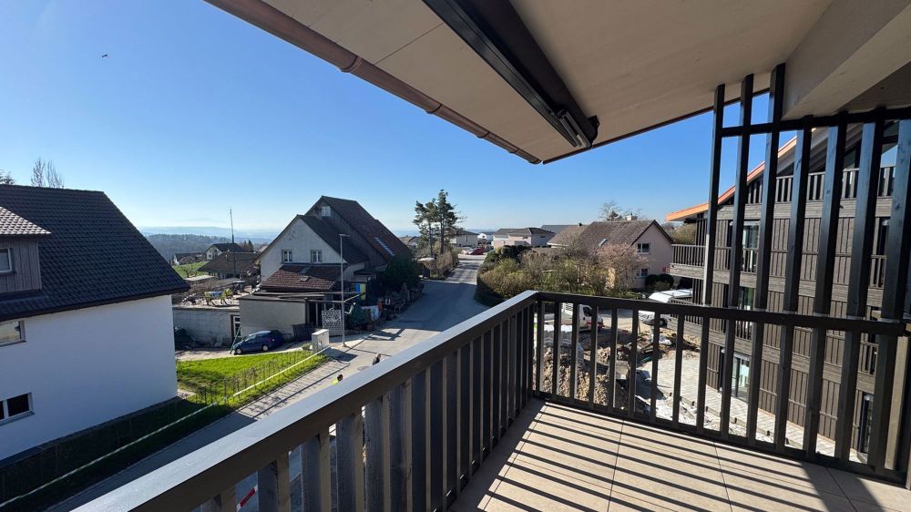 120m2 MINERGIE Neubauwohnung - 35 Minuten bis ZRH, Sonne & Aussicht - Bild 2