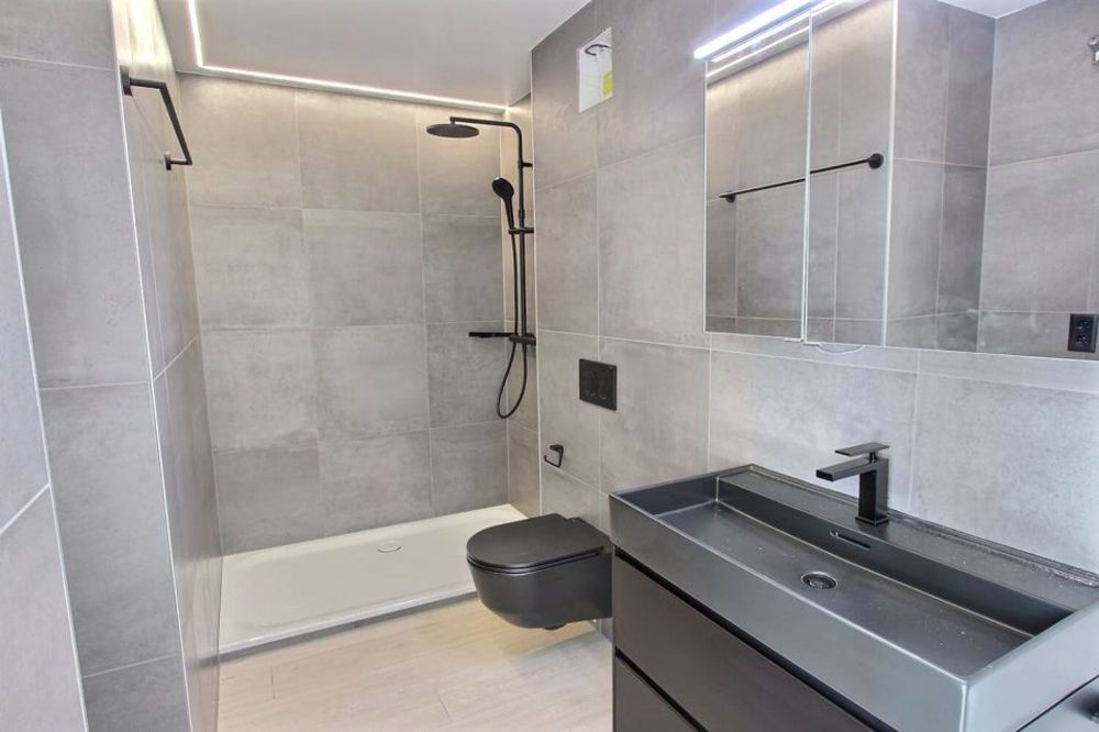 Logement neuf avec belle terrasse - Bild 6