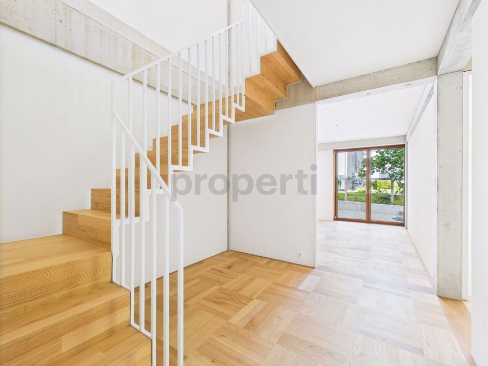 Eigentumsstandard an ruhiger und doch zentraler Lage in Zürich - Image 9