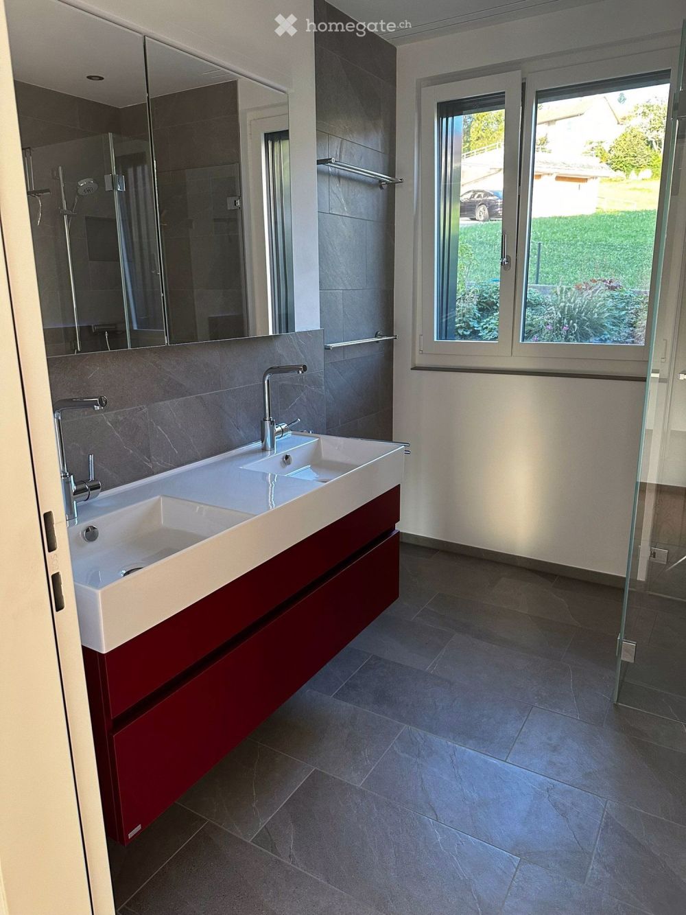 Attraktive 4.5 Zimmer-Wohnung in Wollerau mit Berg- und teilweiser Seesicht! - Bild 10