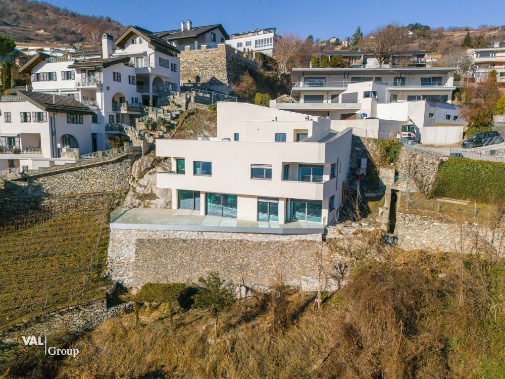 Votre nouvelle résidence avec jardin privé dans une villa contemporaine en construction - Bild 1