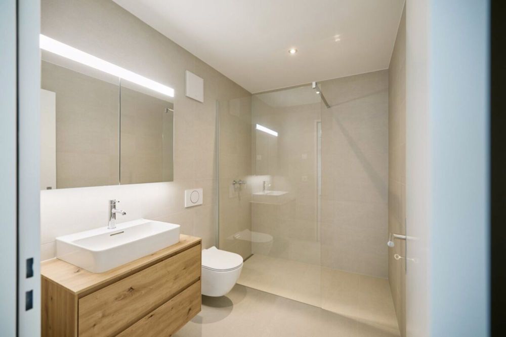 H1.2 I 4,5-Zimmer-Wohnung im 1. OG direkt an der Aare - Bild 5