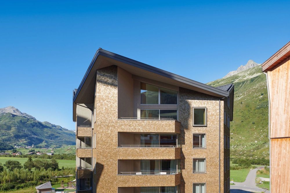 Exclusive Duplex Penthouse in Andermatt - Bild 1