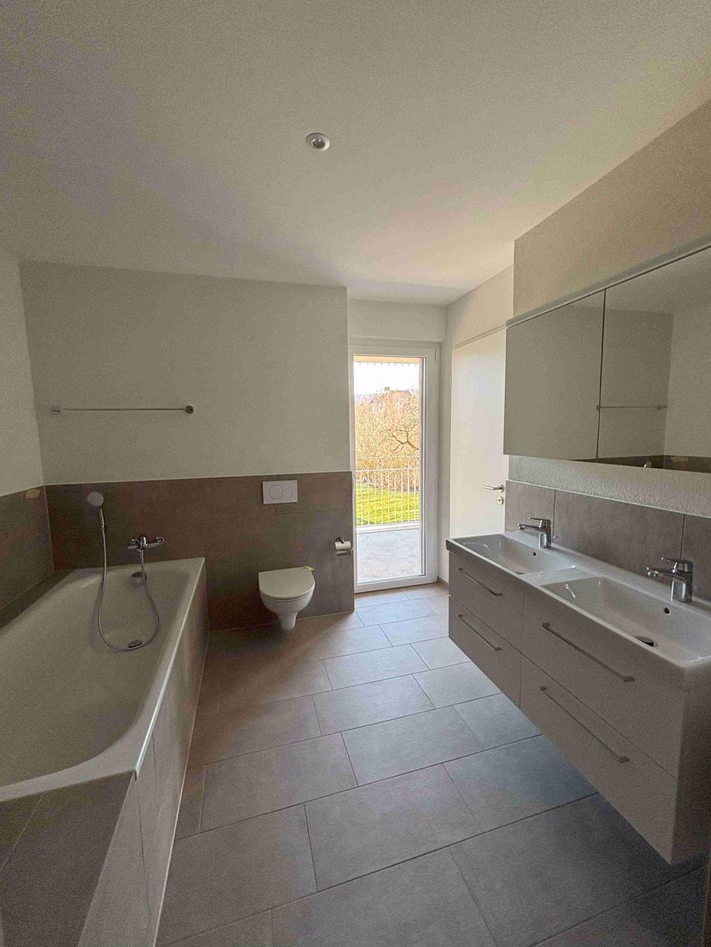 Top-Kapitalanlage : Eine der schönsten Wohnungen im Fricktal - gut vermietet mit 3,2 % Rendite! - Bild 13