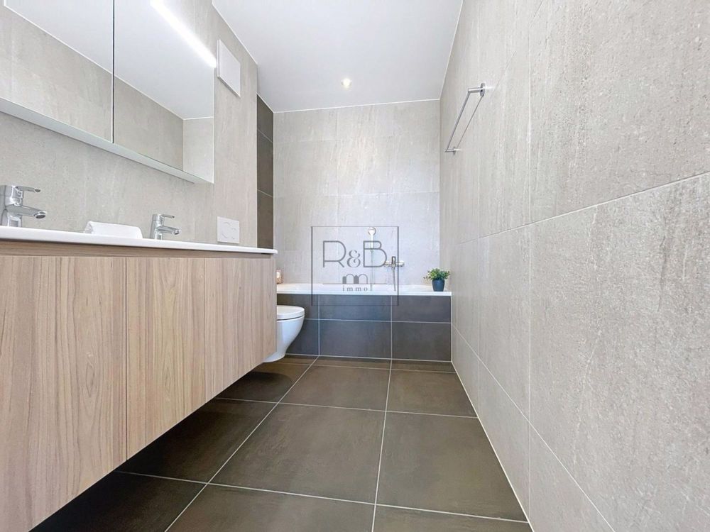 Prächtiges 5.5-Zimmer-Attikapartment in Matran - Bild 10