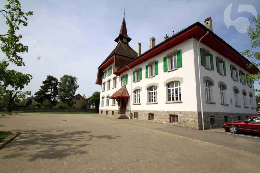 Verkauf nach Plänen in Rueyres: 2 Villen mit 6,5 Zimmern und 150 m2 Wohnfläche mit schöner Aussicht auf das Tal, 1 km von der Gare du Leb de Bercher entfernt - Bild 8