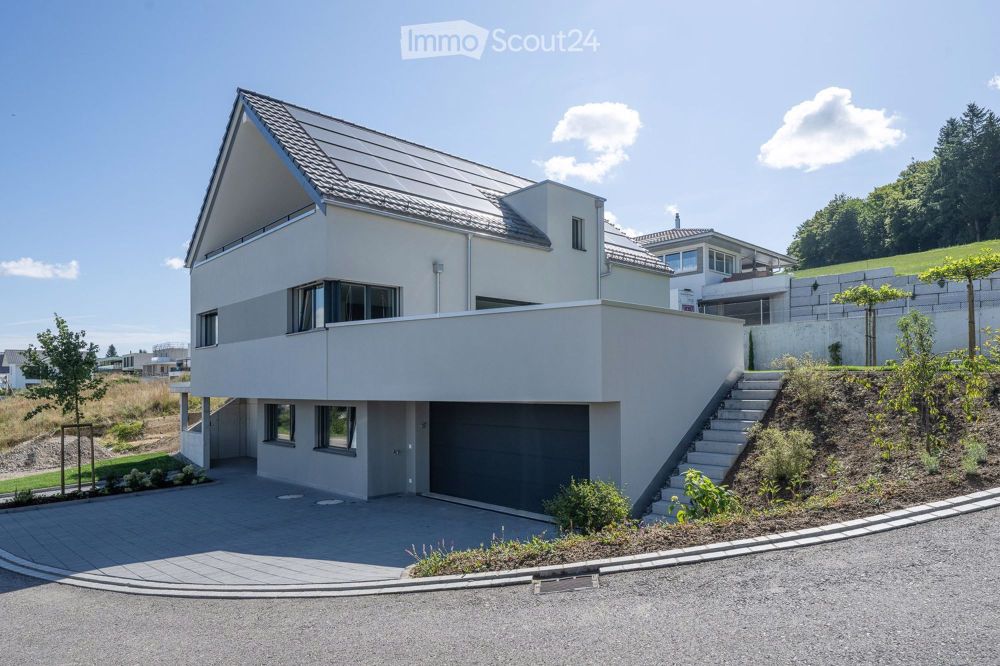 Modernes 5.5-Zimmer-Einfamilienhaus mit Weitblick in den Jura. - Bild 2