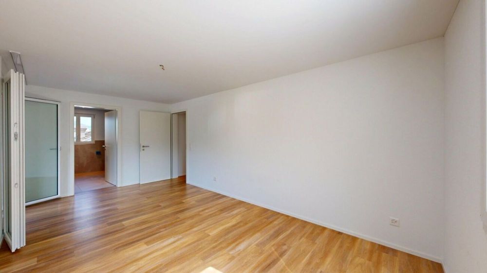 Ländlich leben, gemeinsam wohnen - drei Wohnungen für Generationen - Zimmer 1 mit Bad en-Suite