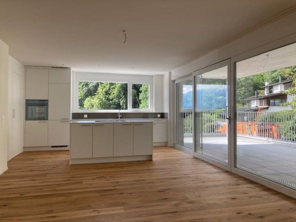 Grosszügige, helle 4.5 Zimmer-Eigentumswohnung Maisonette mit Mietverhältnis - Bild 3