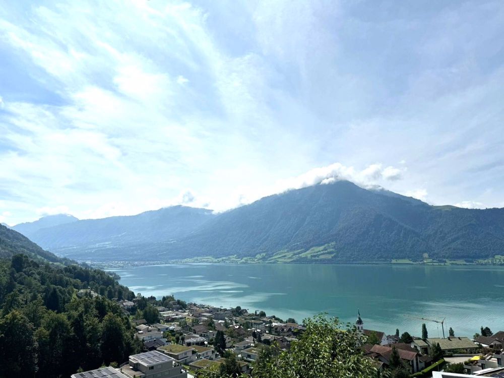 Bauland für Luxusvilla an sensationeller Aussichtslage mit Berg und Seesicht - Bild 3