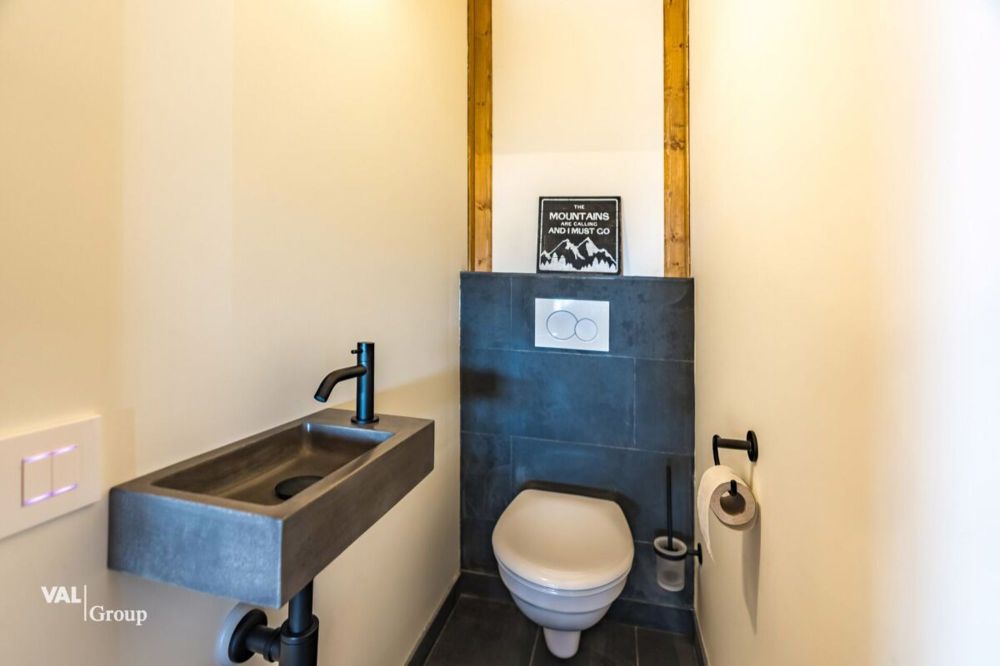 Letzte Chance: Exklusives Chalet als Zweitwohnsitz in Grächen! - Referenzfoto Nachbarchalet