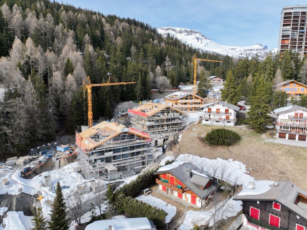 Superbe attique 4.5 pièces en résidence secondaire - Bild 11