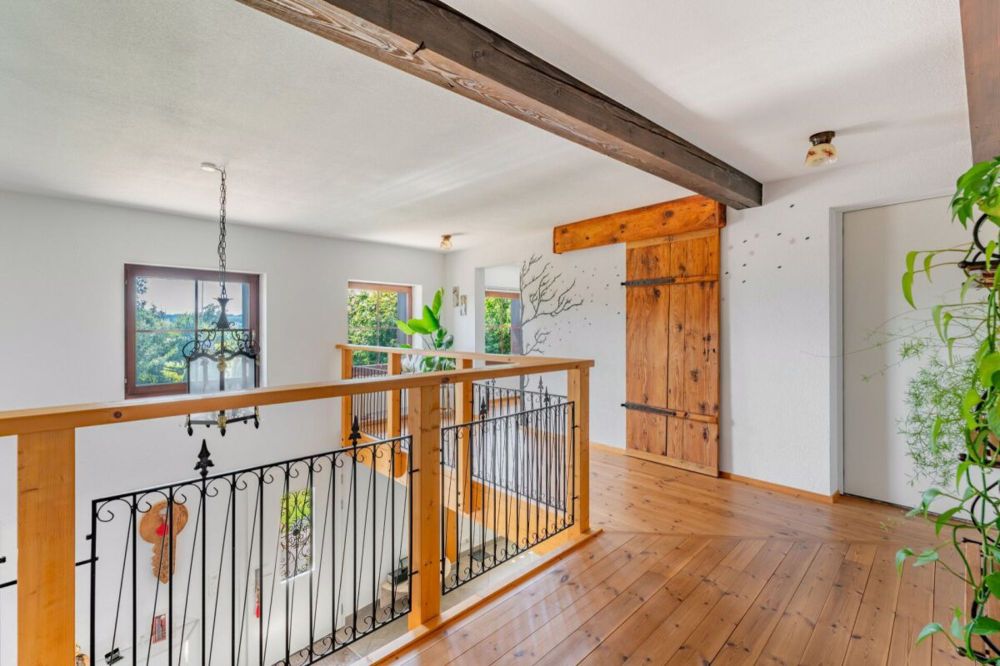 Es stattlechs Eifamiliehuus i ländlecher Omgäbig - Bild 8