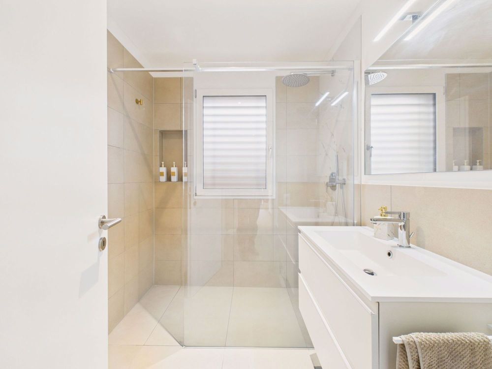 Modernes 2.5-Zimmer-Appartement in neuer Bauweise in Bellinzona - Bild 9