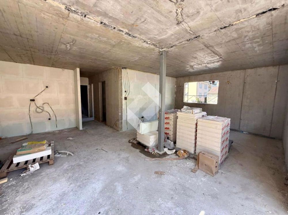 Le Pied du Schloss: Authentizität und Charme, Baustelle in Bearbeitung - Bild 6