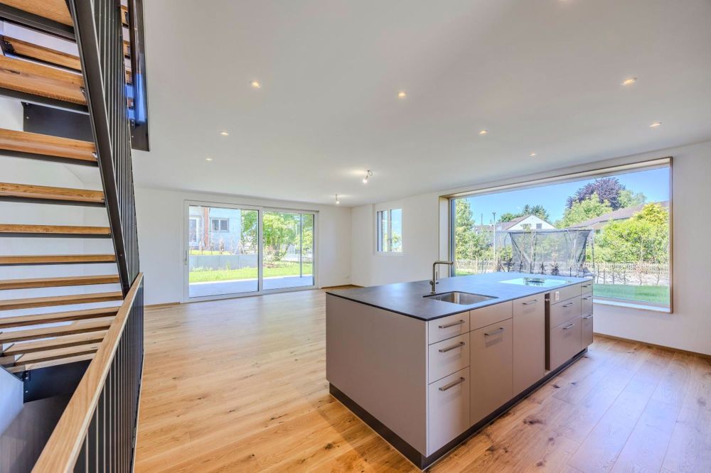 Neues exklusives 6 - 7.5-Zimmer Doppeleinfamilienhaus - Wohnen Essen