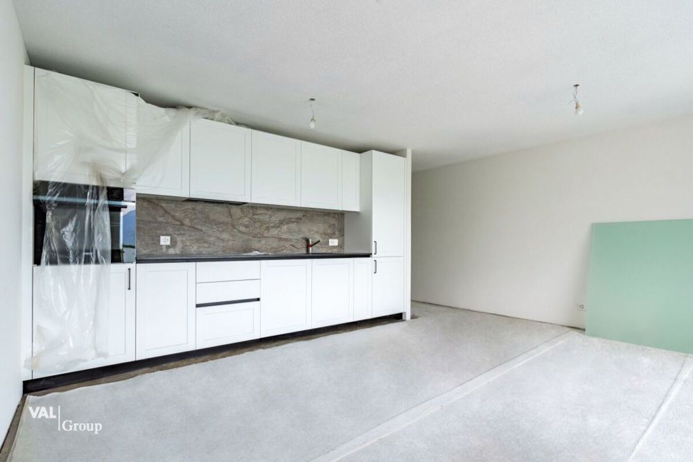 4.5 Zimmer moderne und helle Wohnung mit Balkon, ideal für den ersten Kauf - Bild 5