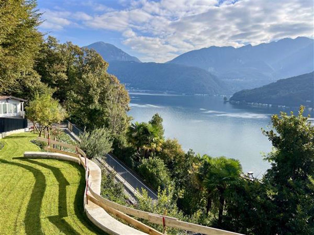 Vico Morcote: Villa mit 8.5 Zimmern - Giardino