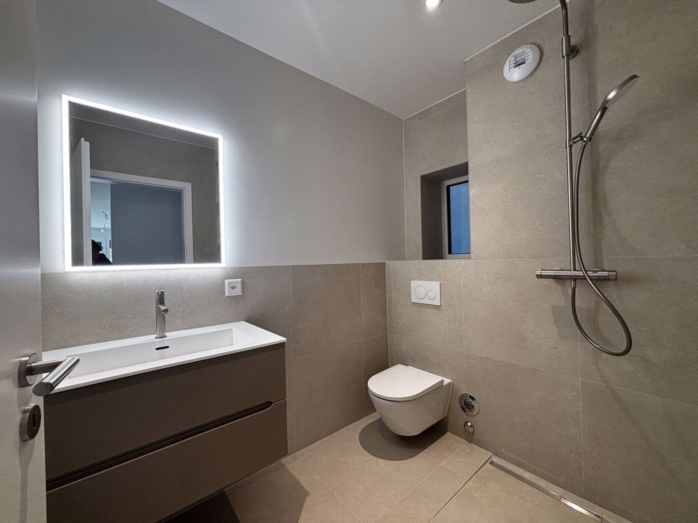 Thônex : Appartement de 4 pièces avec jardin - Bild 8