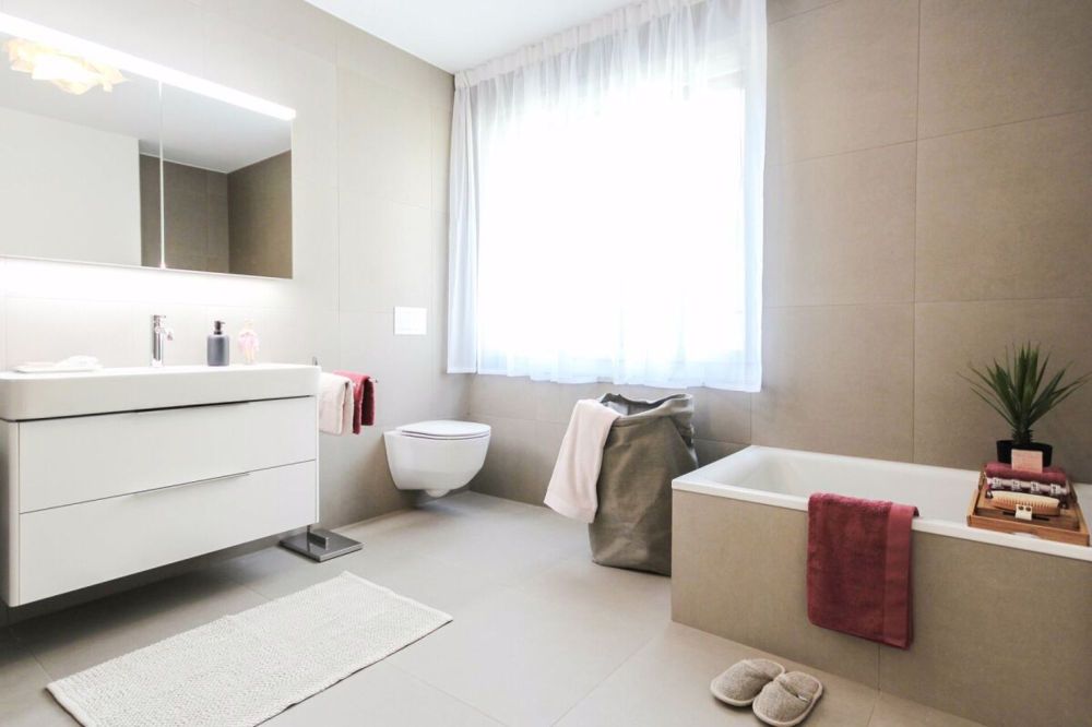 Charmante Maisonettewohnung mit eigenem Garten im Herzen von Reinach - Bild 6