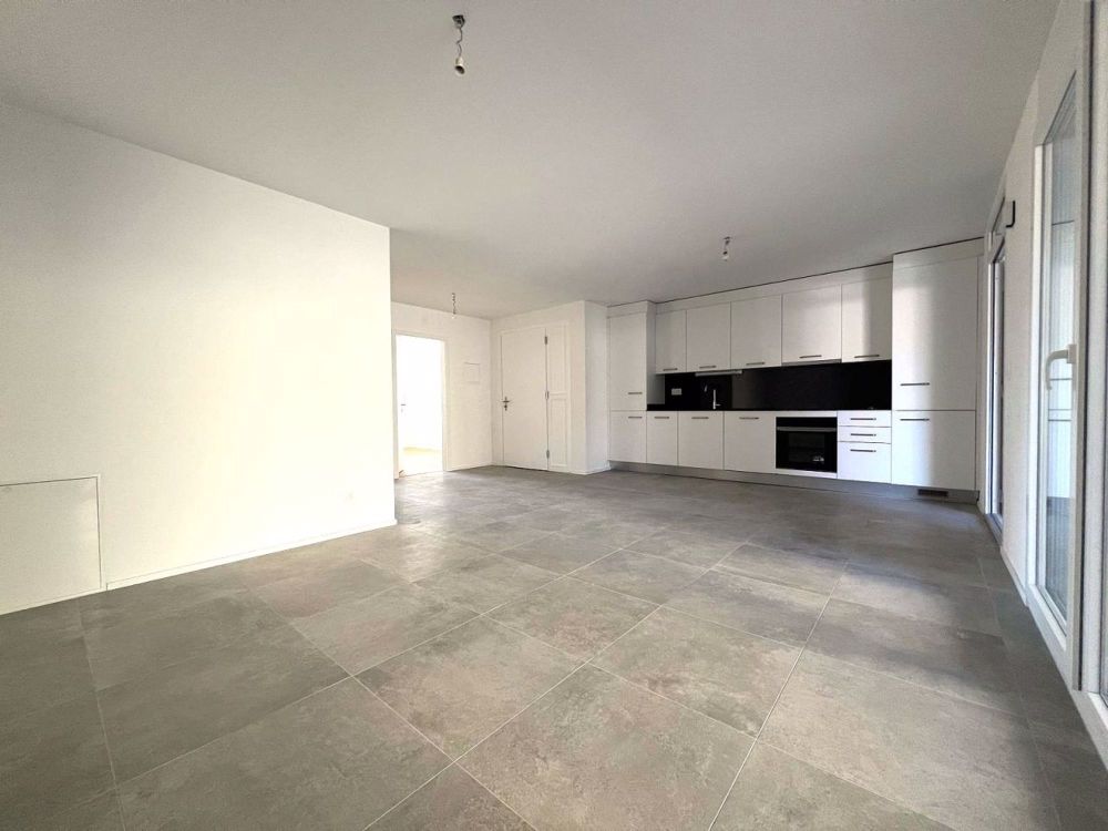 Schönes neues 3.5-Zimmer-Apartment im Erdgeschoss / 2 Schlafzimmer / 1 Badezimmer / Terrasse - Bild 1