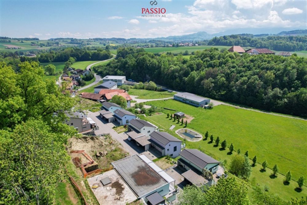 Neubau! Flexibles Wohnen mit sonniger Terrasse und herrlicher Aussicht - Bild 10