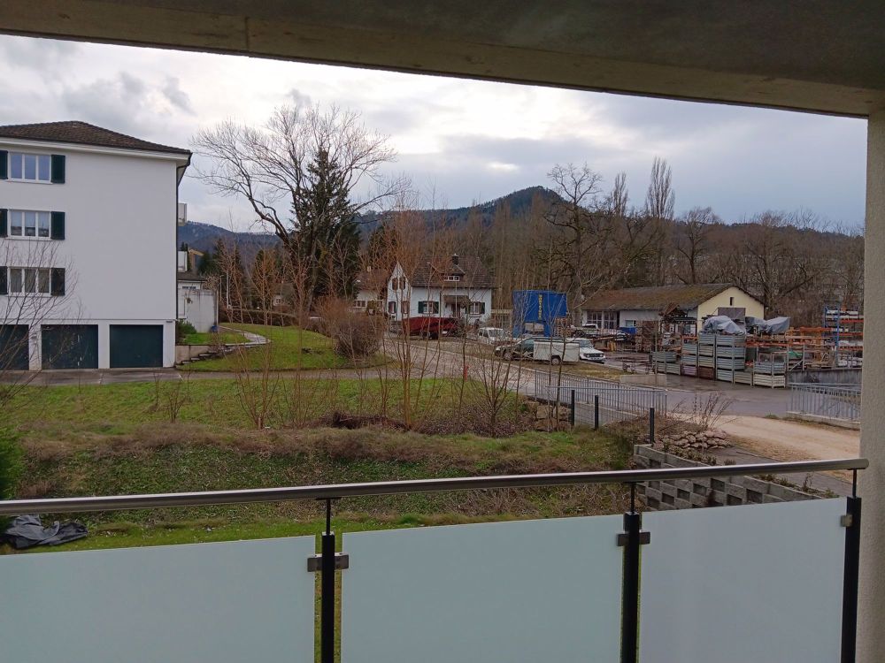 Grosszügige, moderne 3.5 Zimmerwohnung im ländlichen Büsserach, nahe Basel. - Bild 4