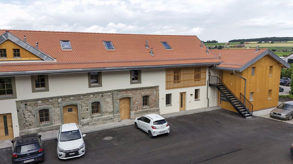 NEU: Triplex, das den Charme des Alten mit dem Neuen verbindet - Bild 1