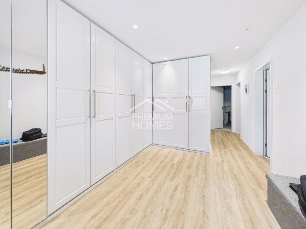 Neuwertiger Wohn(r)traum mit Seeluft und Gipfelblick - Bild 5