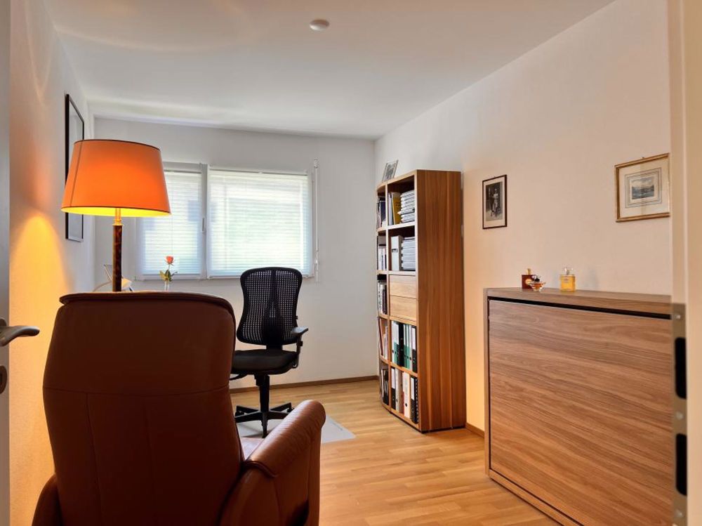 Bel appartement 3,5 pces au calme, avec vue imprenable sur les vignes et les montagnes - Bild 8