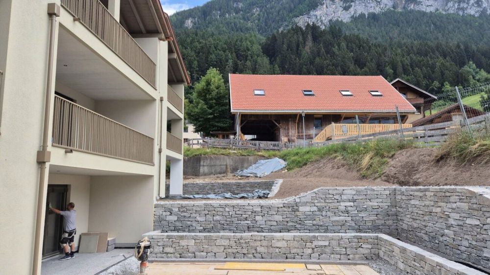 1.5 Zimmer-Wohnung (Studio), Mitten in den Bergen - mitten im Dorf - Bild 3