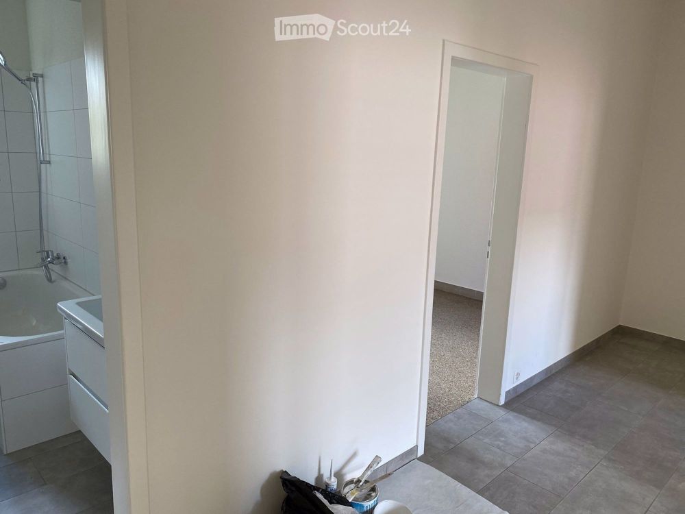 Komplett neu sanierte 4.5 Zimmerwohnung an bester Lage in Wabern - Bild 11