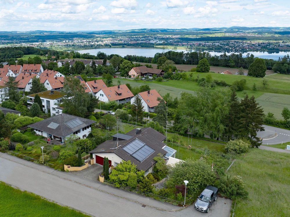 Grosse 4.5-Zimmer-Dachmaisonettewohnung an traumhafter Aussichtslage - Bild 8