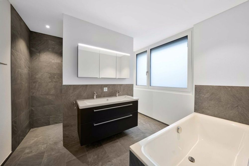 Ankommen und sich zuhause fühlen - Stilvolle 4½-Zimmer-Erdgeschosswohnung - Bild 5