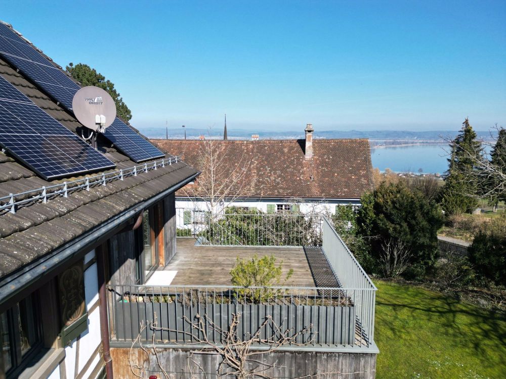 2 zusammengebaute Häuser - Hausansichten Nr. 19 u. 21 Salenstein steuergünstig Seesicht Immobilienmakler FEHR Immopartner AG kaufen verkaufen Bodensee